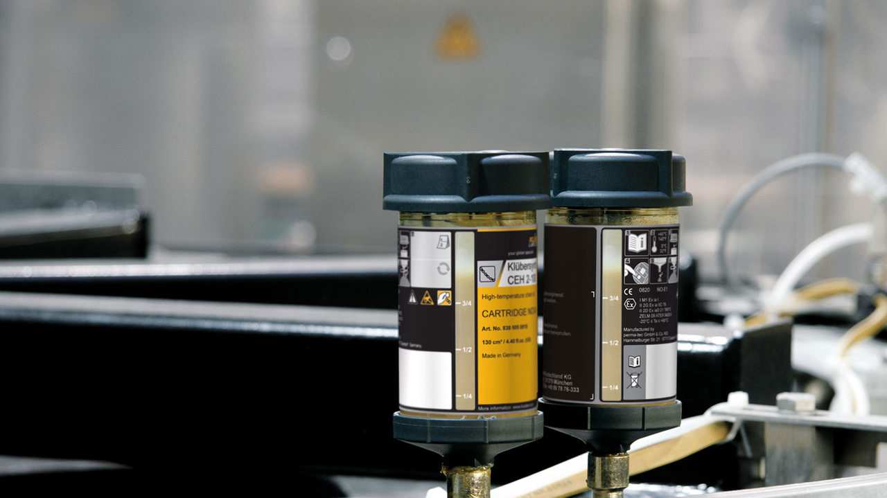 Lubricant dispensers